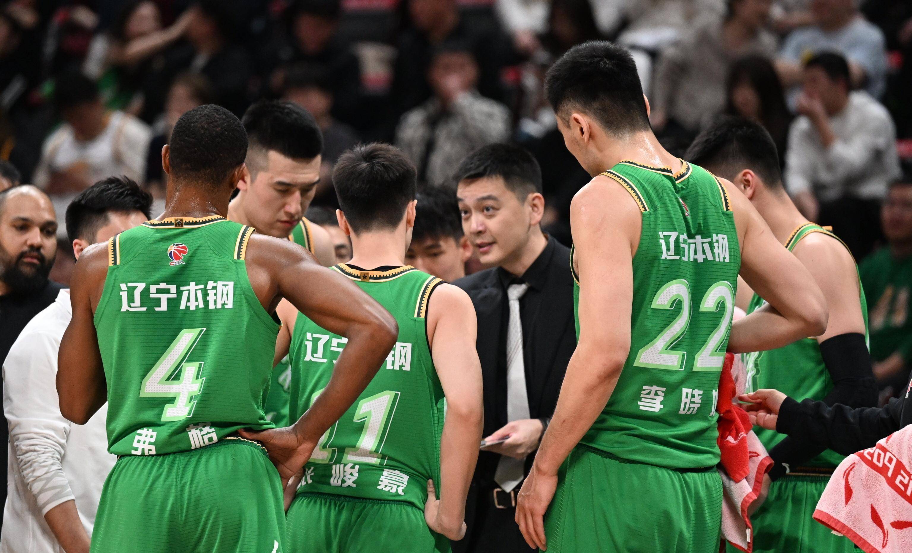 包含赛后布鲁克林篮网强势反弹：CBA季后赛节点到来，态度坚定，阵容厚度经受考验的词条