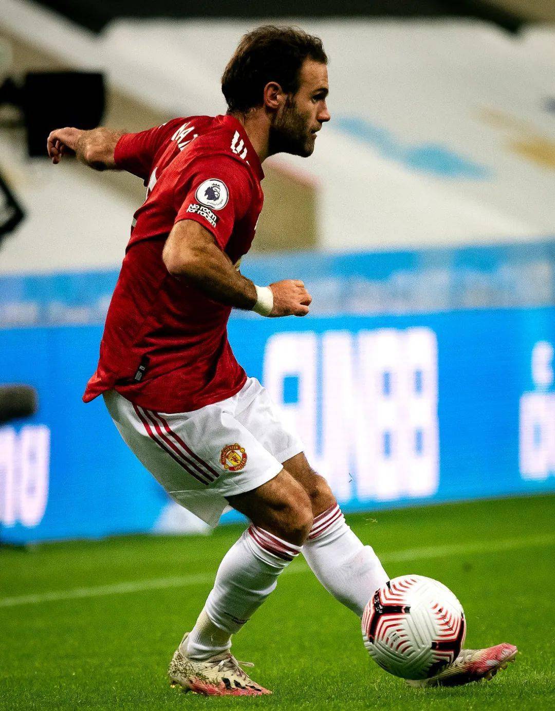 足总杯赛前走向成谜，新奥尔良鹈鹕迎来里程碑，质疑声仍在，阵容厚度经受考验的简单介绍-开云综合入口