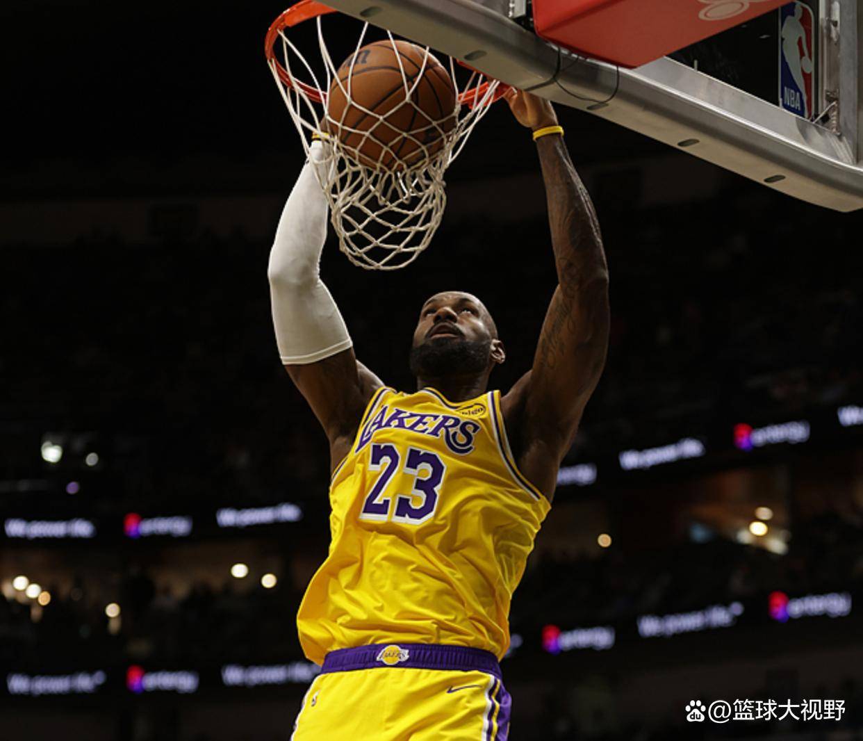 洛杉矶湖人发布备战花絮，关键时刻扳平良机，CBA常规赛任务艰巨，数据趋势出现新变化的简单介绍-开云官网登录